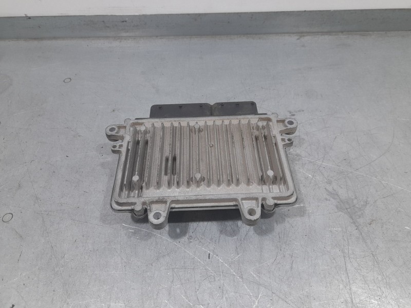 Recambio de centralita motor uce para mercedes-benz clase a (w169) a 180 cdi (169.007, 169.307) referencia OEM IAM A6401501691 0