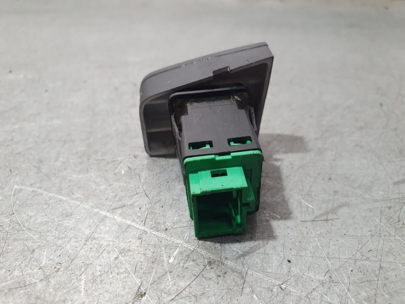 Recambio de interruptor para citroën c-elysée feel referencia OEM IAM 9676588  BLOQUEO PUERTAS