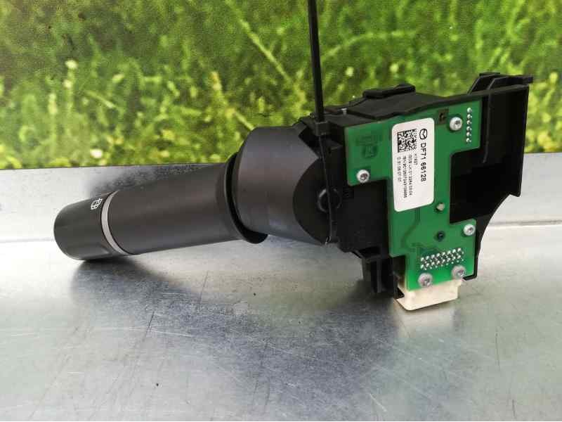 Recambio de mando limpia para mazda 2 lim. (de) 1.3 active (5-ptas.) (55kw) referencia OEM IAM DF7166128  