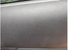 ELEVALUNAS TRASERO DERECHO 