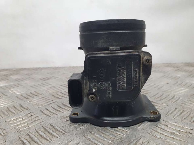 Recambio de caudalimetro para audi a3 (8l) 1.6 ambiente referencia OEM IAM 06A906461B AFH6010C HITACHI