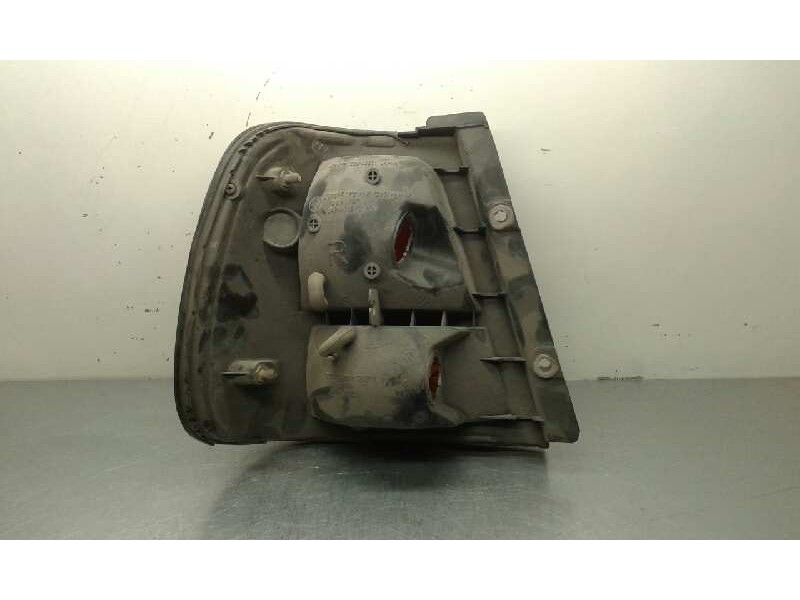 Recambio de piloto trasero derecho para suzuki swift sf berlina (ea) gl referencia OEM IAM   