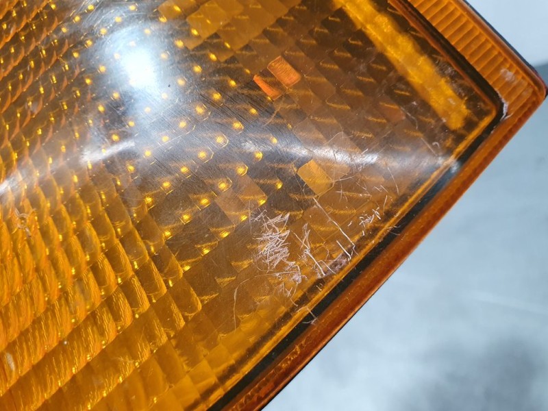 Recambio de piloto delantero izquierdo para seat toledo (1l) base referencia OEM IAM 1L0953049  ROZADO