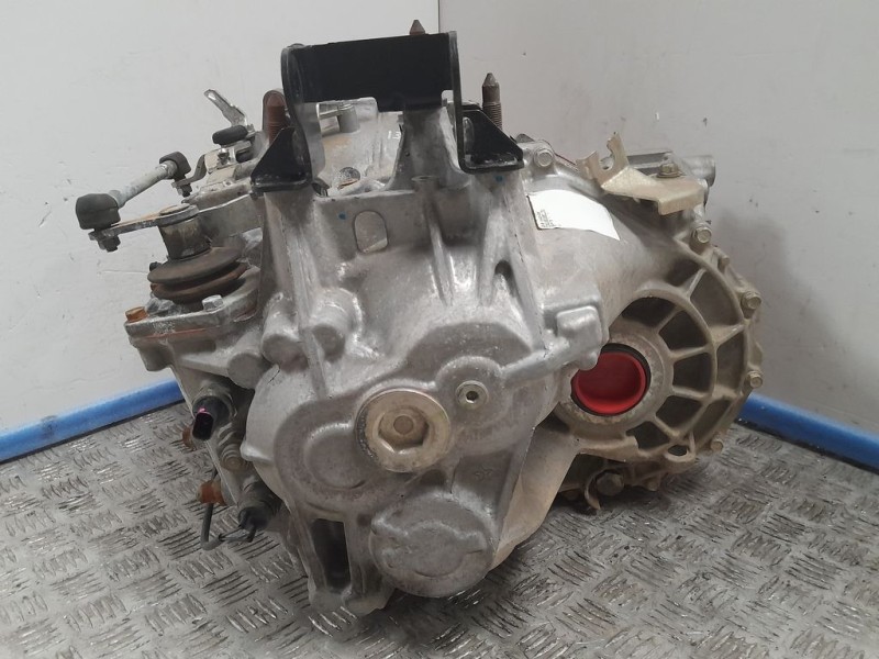 Recambio de caja cambios para mitsubishi asx (ga0w) kaiteki 4wd referencia OEM IAM 2500A296 A0614057 6VELOCIDADES