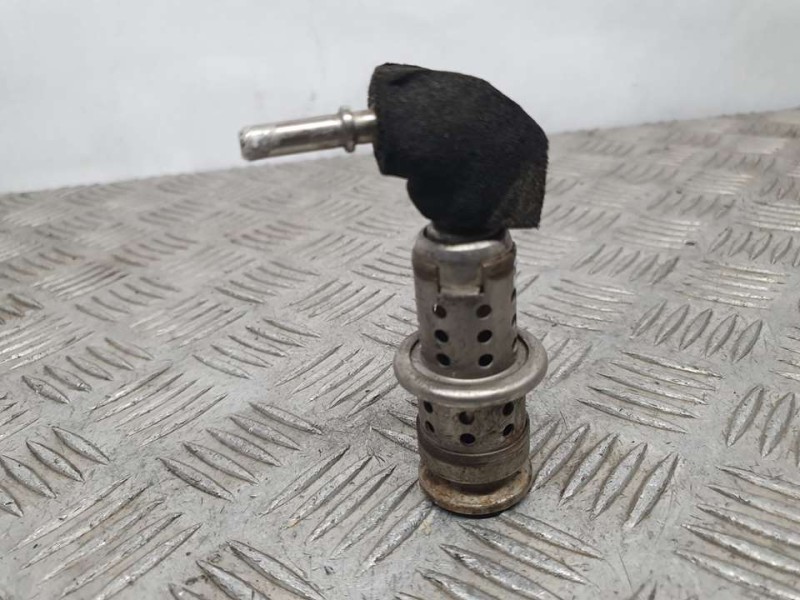 Recambio de inyector adblue para citroën c3 aircross feel referencia OEM IAM 9802763880  