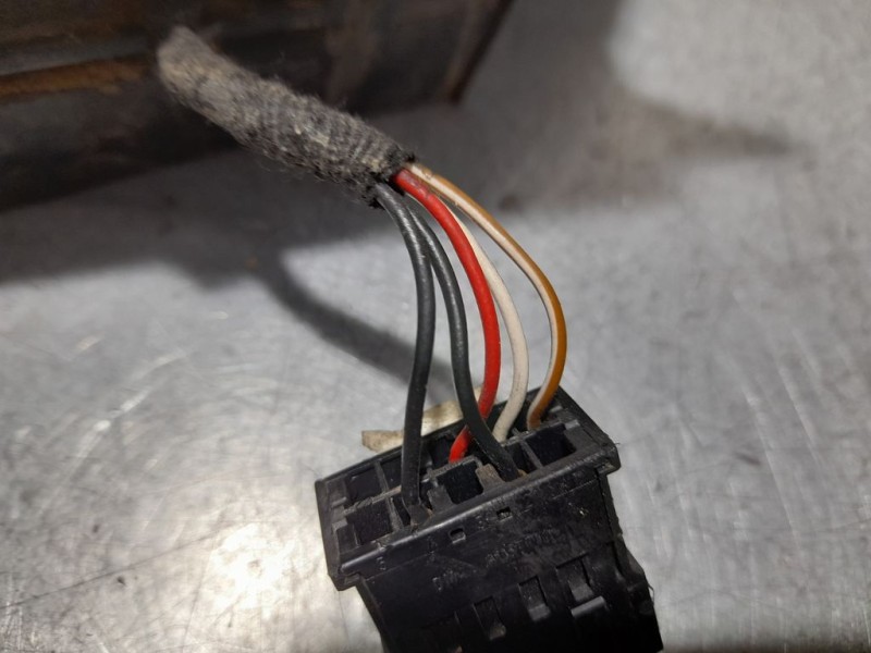 Recambio de retrovisor derecho para audi a4 berlina (b5) 1.9 tdi referencia OEM IAM SIN REF  5 CABLES