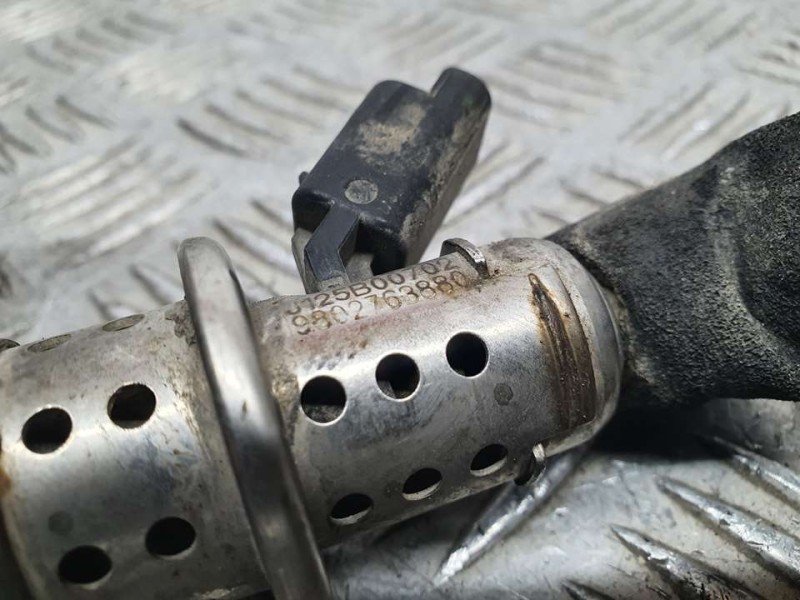 Recambio de inyector adblue para citroën c3 aircross feel referencia OEM IAM 9802763880  