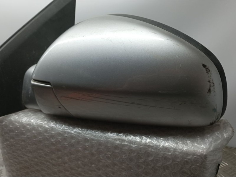 Recambio de retrovisor izquierdo para opel vectra c berlina comfort referencia OEM IAM 13253333  ELECTRICO 5 PINS ROZADO
