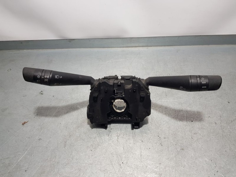 Recambio de mando luces y limpia para citroën nemo basis referencia OEM IAM 86261000  