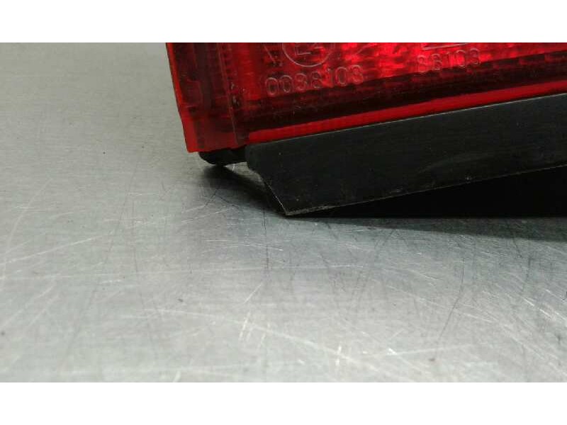 Recambio de piloto trasero derecho para mazda 323 berlina (bg) gt referencia OEM IAM   TOCADO