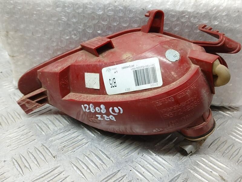 Recambio de piloto trasero izquierdo paragolpes para ds 4 desire referencia OEM IAM 9672489880  