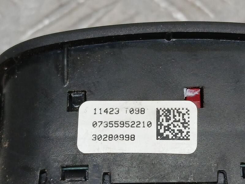 Recambio de mando multifuncion para fiat fiorino sx cargo referencia OEM IAM 7355952210  