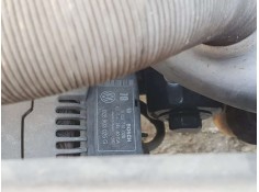 Recambio de alternador para volkswagen polo berlina (6n1) básico referencia OEM IAM 028903025G 0123310020 BOSCH