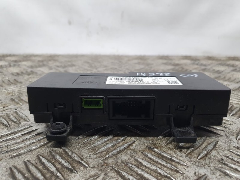 Recambio de modulo electronico para peugeot 3008 allure referencia OEM IAM 9828266180  