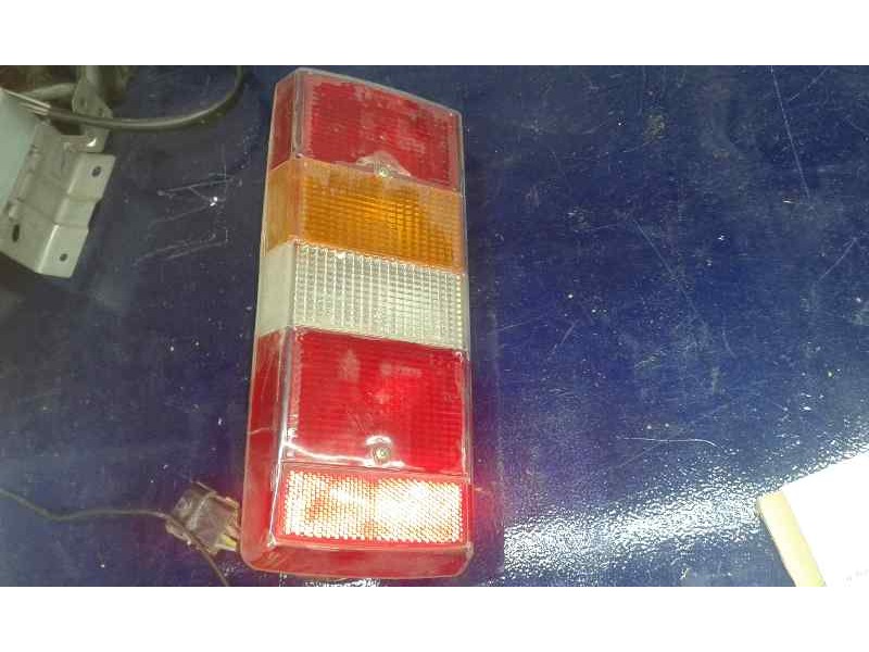 Recambio de piloto trasero izquierdo para leyland daf 200 referencia OEM IAM   