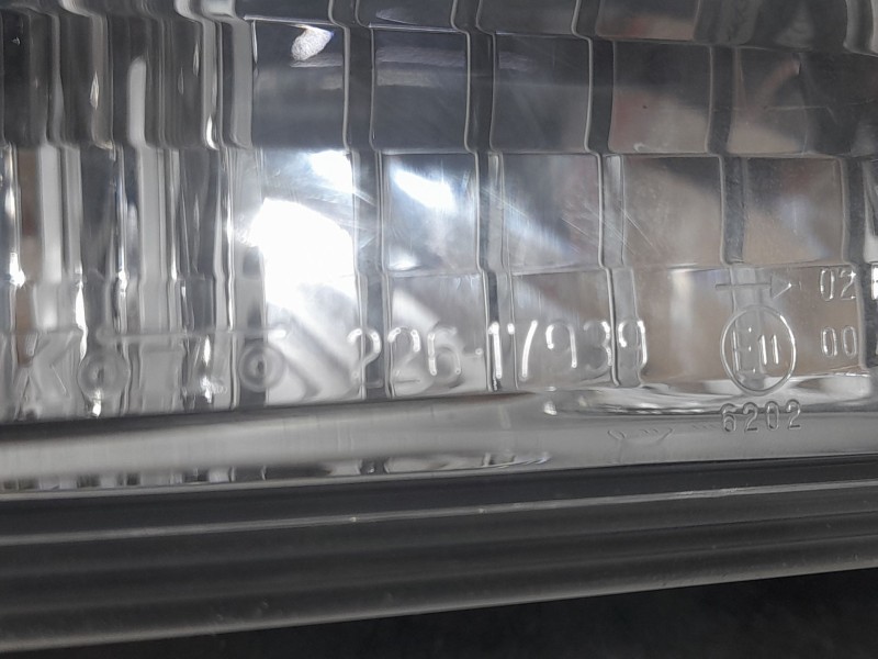 Recambio de piloto trasero derecho interior para nissan x-trail iii (t32_, t32r, t32rr) 1.6 dci (t32) referencia OEM IAM 2261793