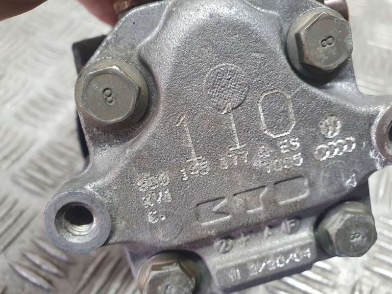 Recambio de bomba direccion para volkswagen passat berlina (3b3) advance referencia OEM IAM 8D0145177Q  