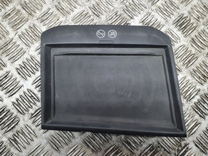 Recambio de cargador inductivo para peugeot 3008 allure referencia OEM IAM 9813403280 A2C97080108 CONTINENTAL