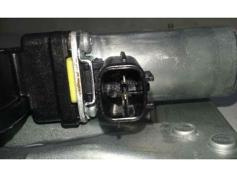 Recambio de elevalunas delantero derecho para dacia sandero ambiance referencia OEM IAM  2 PINS ELECTRICO