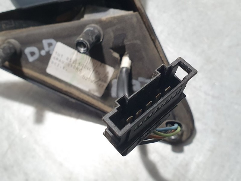 Recambio de retrovisor derecho para skoda octavia berlina (1u2) ambiente referencia OEM IAM 1U1857502  ELECTRICO 5 PINES