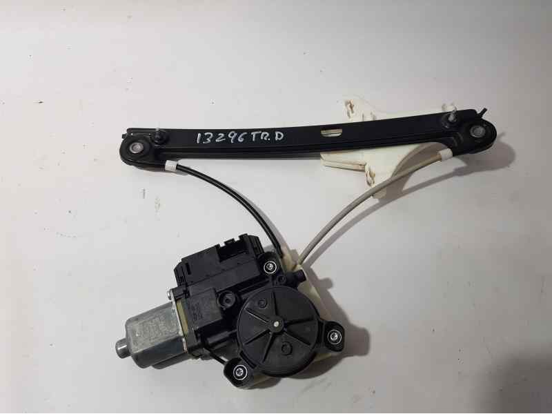 Recambio de elevalunas trasero derecho para volkswagen polo (6r1) crosspolo referencia OEM IAM 6R0959812G  ELECTRICO 5 PINS