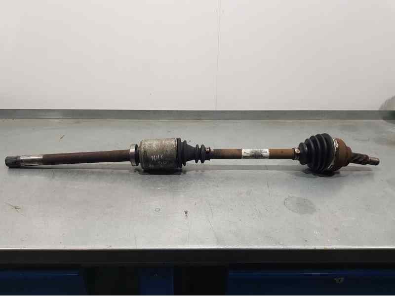 Recambio de transmision delantera derecha para opel vivaro combi 2.9 t largo referencia OEM IAM 8200169291  