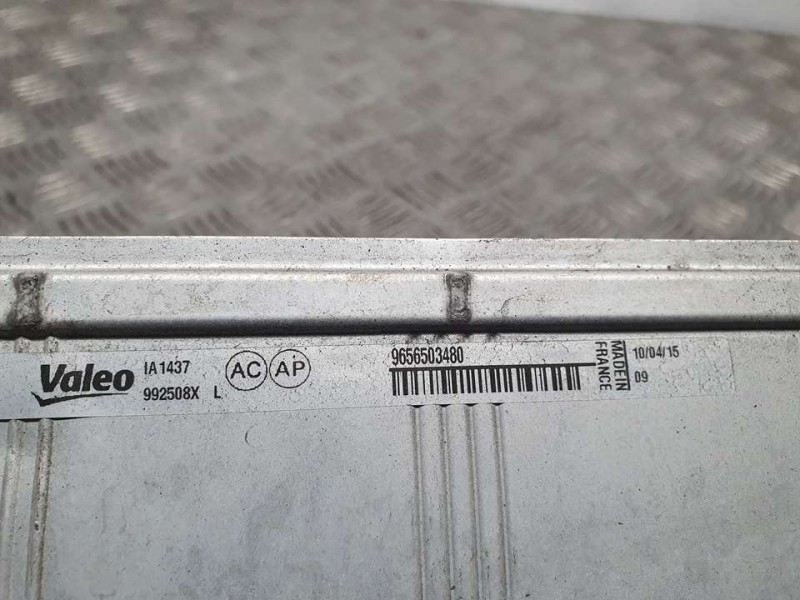 Recambio de intercooler para peugeot 3008 allure referencia OEM IAM 9656503480 992508X VALEO