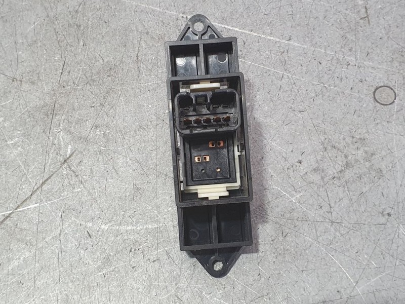 Recambio de mando elevalunas delantero derecho para mitsubishi asx (ga0w) kaiteki 4wd referencia OEM IAM MR587944  