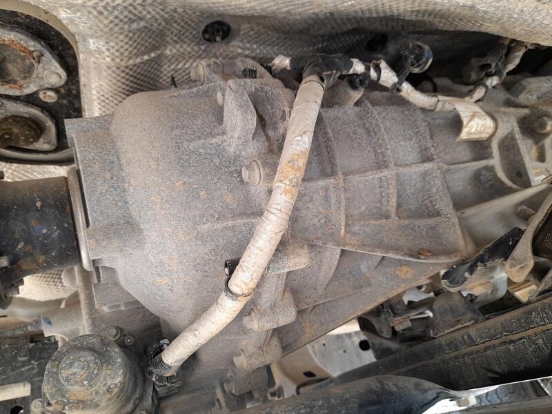 Recambio de caja transfer para jeep gladiator pick-up (jt_) 3.0 d 4wd referencia OEM IAM 68338912AA  