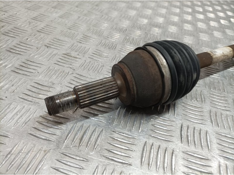 Recambio de transmision delantera izquierda para ford fiesta (cb1) trend referencia OEM IAM 8V513B437AAA  