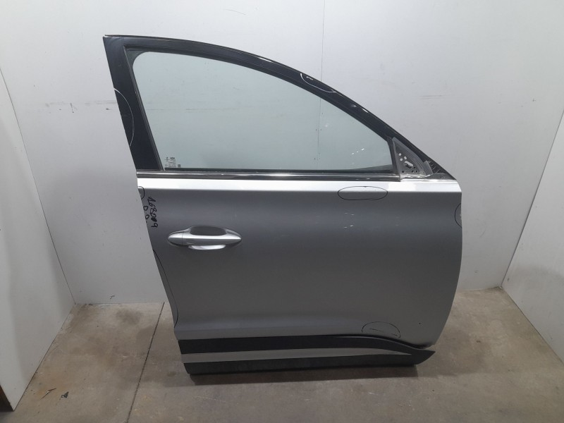 Recambio de puerta delantera derecha para dr dr 6 1.5 lgp referencia OEM IAM  ROZADA 