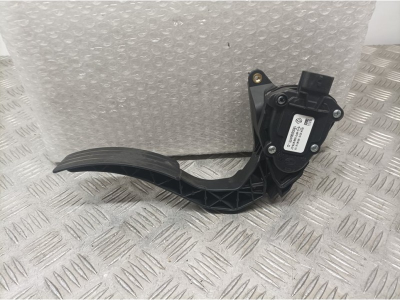 Recambio de potenciometro pedal para renault captur limited referencia OEM IAM 180029647R 6PV00997807 