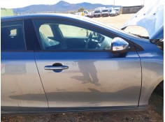 Recambio de puerta delantera derecha para volvo v40 hatchback (525) d3 referencia OEM IAM 32321019  