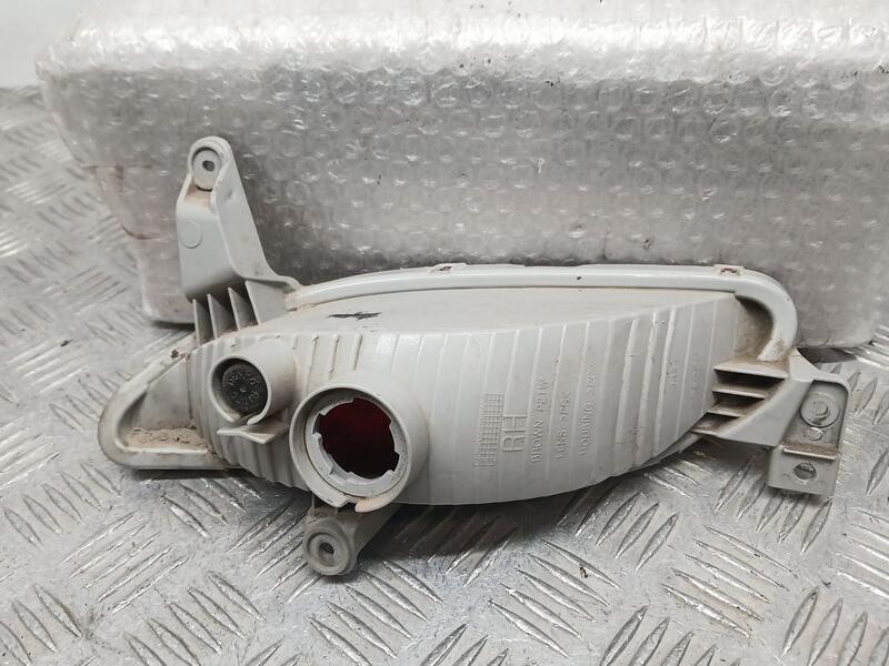 Recambio de piloto trasero derecho paragolpes para hyundai i30cw comfort referencia OEM IAM 924012R3  