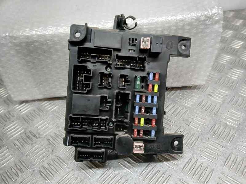 Recambio de caja reles / fusibles para mitsubishi asx (ga0w) challenge 2wd referencia OEM IAM 8637A645 5263019894 