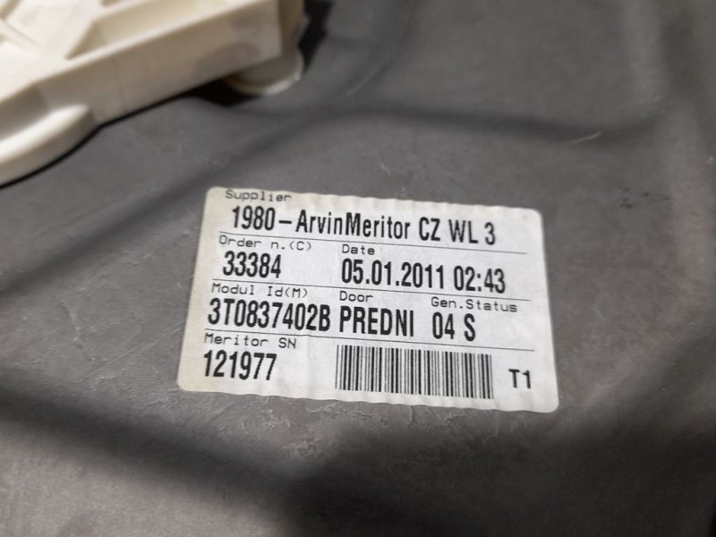 Recambio de elevalunas delantero derecho para skoda superb combi (3t5) ambition referencia OEM IAM 3T0837402B  ELECTRICO 2 PINES