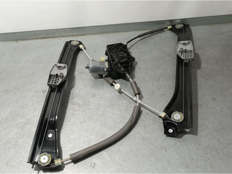 Recambio de elevalunas delantero izquierdo para skoda superb (3v3) active referencia OEM IAM 3V0837461A  ELECTRICO