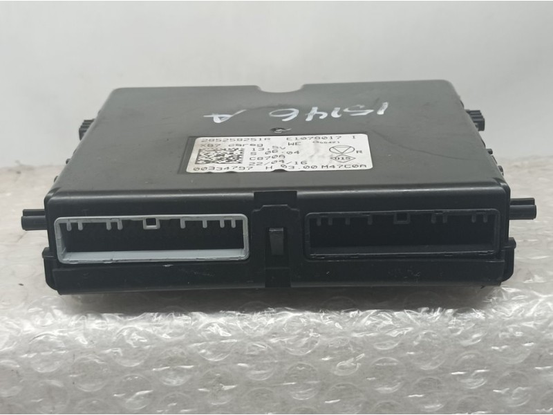 Recambio de modulo electronico para renault captur limited referencia OEM IAM 285258251R 00334797 