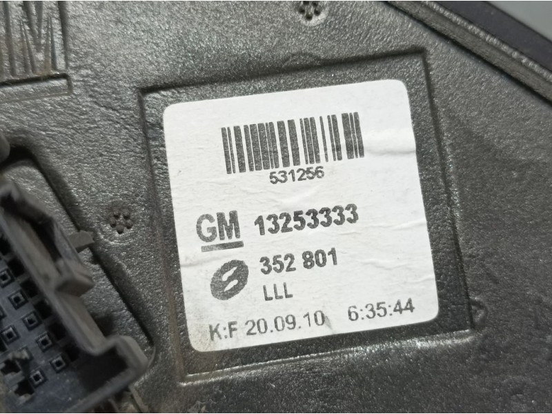 Recambio de retrovisor izquierdo para opel signum elegance referencia OEM IAM 13253333  ELECTRICO