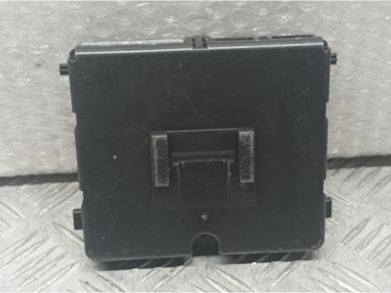 Recambio de modulo electronico para renault captur limited referencia OEM IAM 285258251R 00334797 