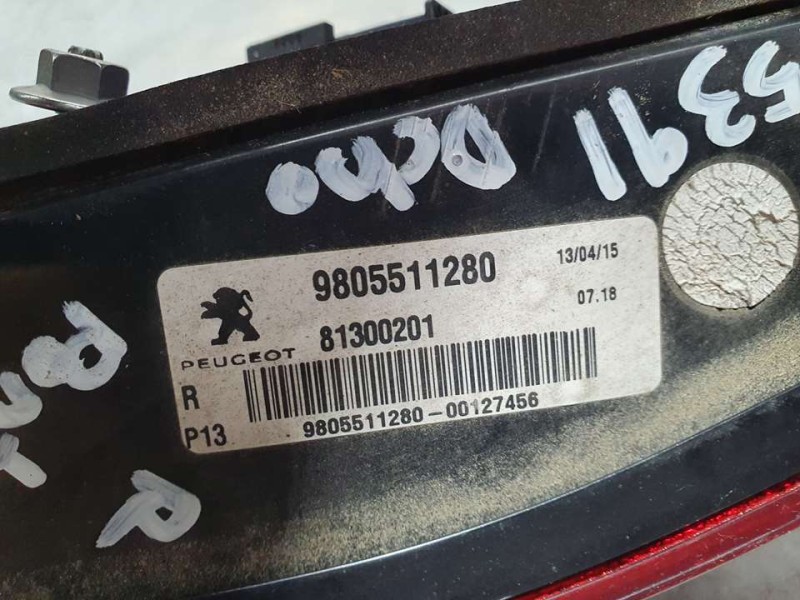 Recambio de piloto trasero derecho para peugeot 3008 allure referencia OEM IAM 9805511280 81300201 INTERIOR