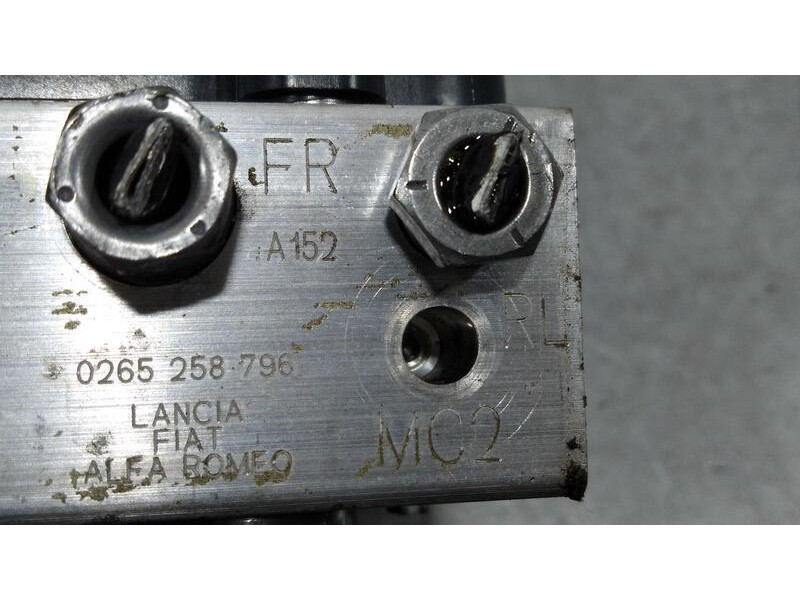 Recambio de abs para fiat tipo ii (357) fam lounge referencia OEM IAM 52082506 0265258796 / 6000626724 Bosch