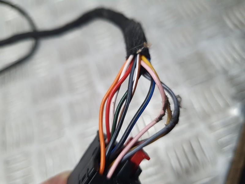 Recambio de retrovisor derecho para skoda superb (3v3) active referencia OEM IAM 3V0857934 18182 ELECTRICO 10 CABLESFALTA CRISTA