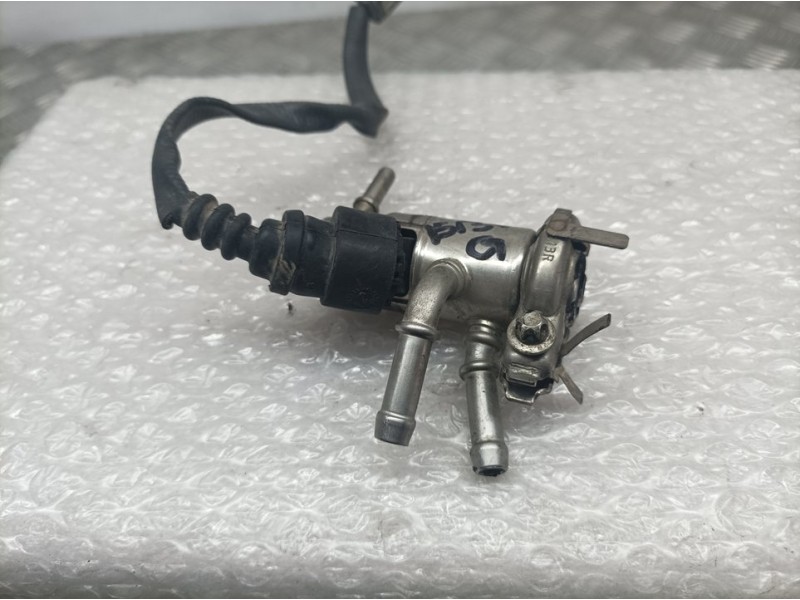 Recambio de inyector adblue para nissan qashqai (j11) acenta referencia OEM IAM 208995377R L275400888 