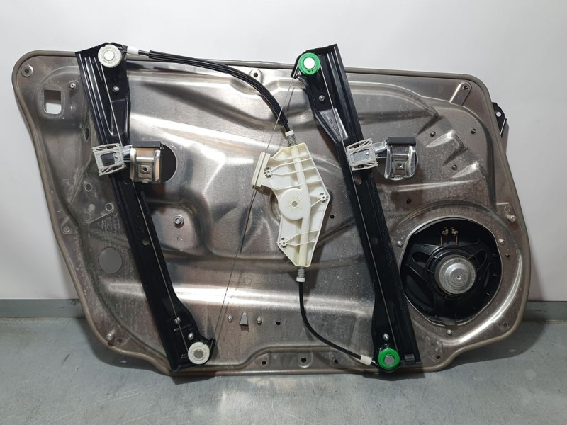 Recambio de elevalunas delantero derecho para mercedes-benz clase c (w204) berlina c 280 (204.054) referencia OEM IAM A204760083