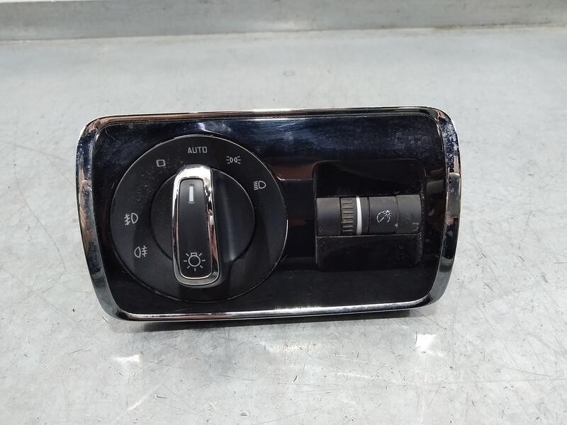 Recambio de mando luces para skoda superb combi (3t5) ambition referencia OEM IAM 3t0941431b 04064605 