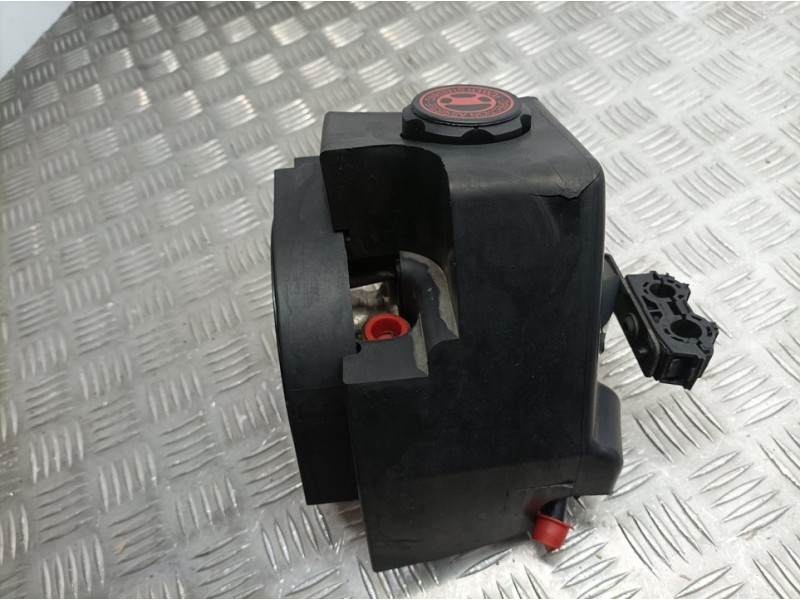 Recambio de bomba direccion para peugeot 206 berlina xr referencia OEM IAM 9631411580 26064217 