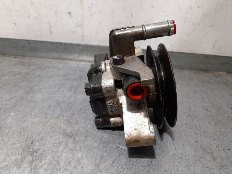 Recambio de bomba direccion para hyundai coupe (j2) 1.6 fx coupe referencia OEM IAM 5711029101  