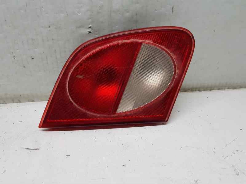 Recambio de piloto trasero izquierdo para mercedes-benz clase e (w210) berlina 230 (210.037) referencia OEM IAM  INTERIOR 