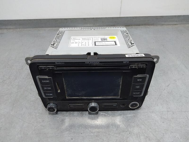 Recambio de sistema navegacion gps para skoda superb combi (3t5) ambition referencia OEM IAM 3t0035191a 8157612032055 Bosch